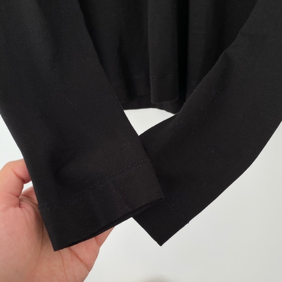 Three Dots V-Neck Black Long Sleeve Tee - Picture 4 of 4